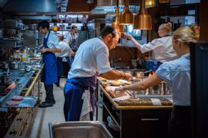 BistroBardot_Kuvitus_Keittio1